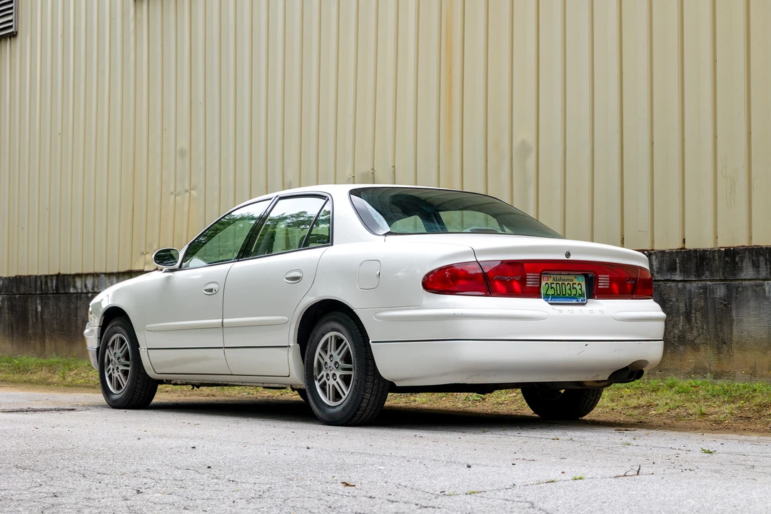 2002 Buick Regal - Image 8 of 31