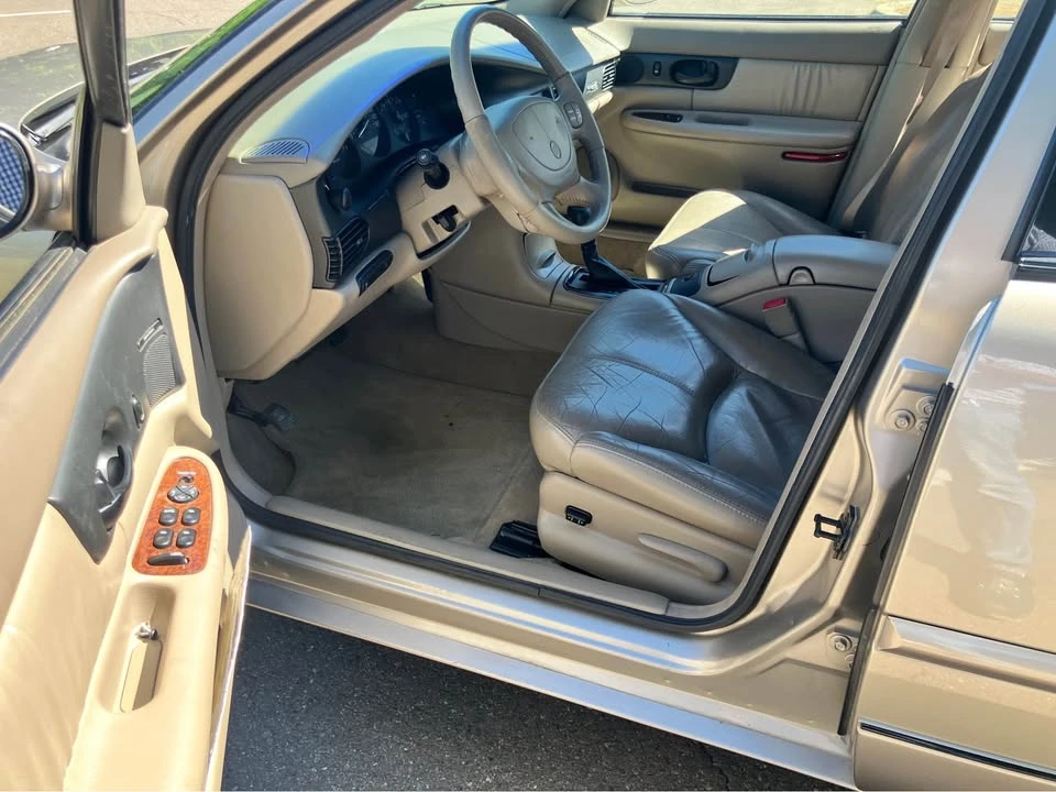 2002 Buick Regal - Image 11 of 20