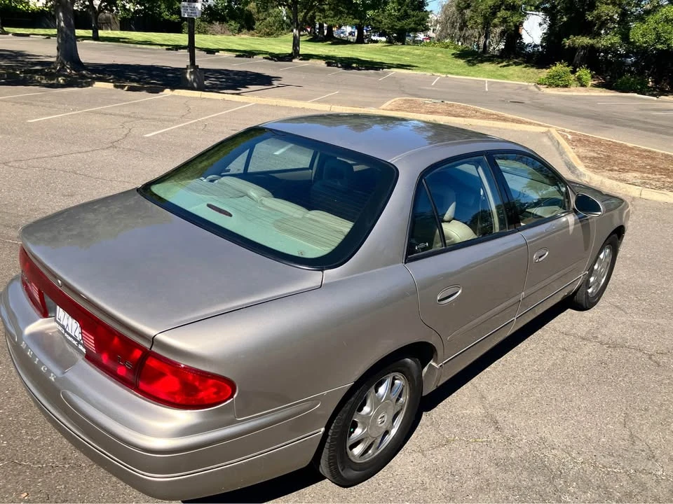 2002 Buick Regal - Image 8 of 20