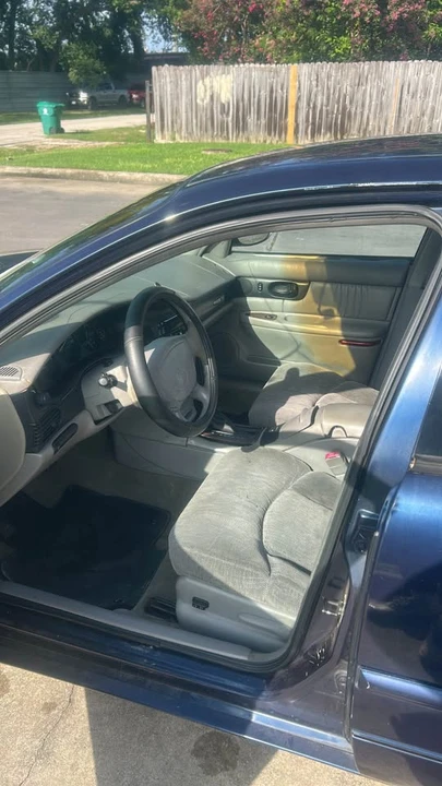 2002 Buick Regal - Image 8 of 10