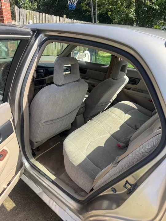 2002 Buick Regal - Image 11 of 20