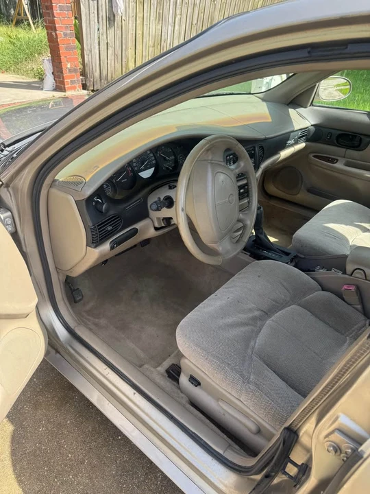 2002 Buick Regal - Image 9 of 20