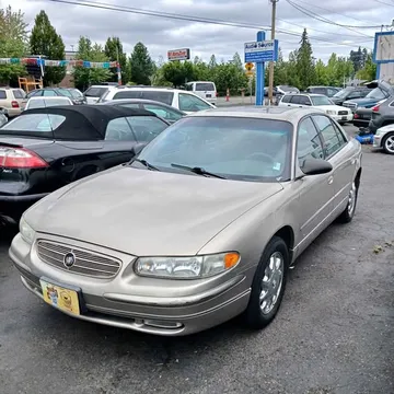 2002 Buick Regal LS Sedan 4D