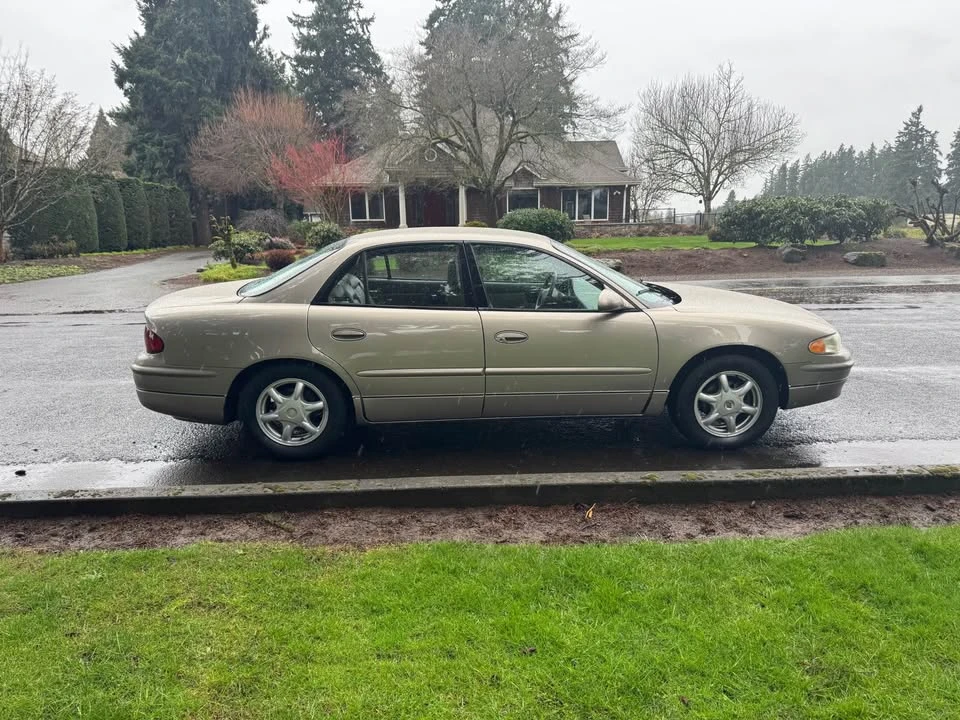 2002 Buick Regal - Image 3 of 20