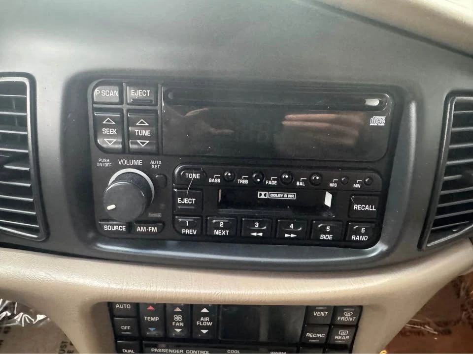 2002 Buick Regal - Image 12 of 20