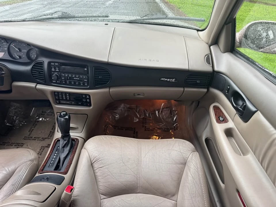 2002 Buick Regal - Image 10 of 20