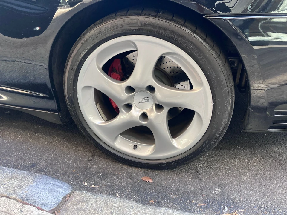 2002 Porsche 996 Carrera 4S - Image 7 of 8