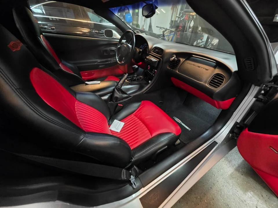 2002 Chevrolet Corvette C5 Z06 - Image 6 of 17