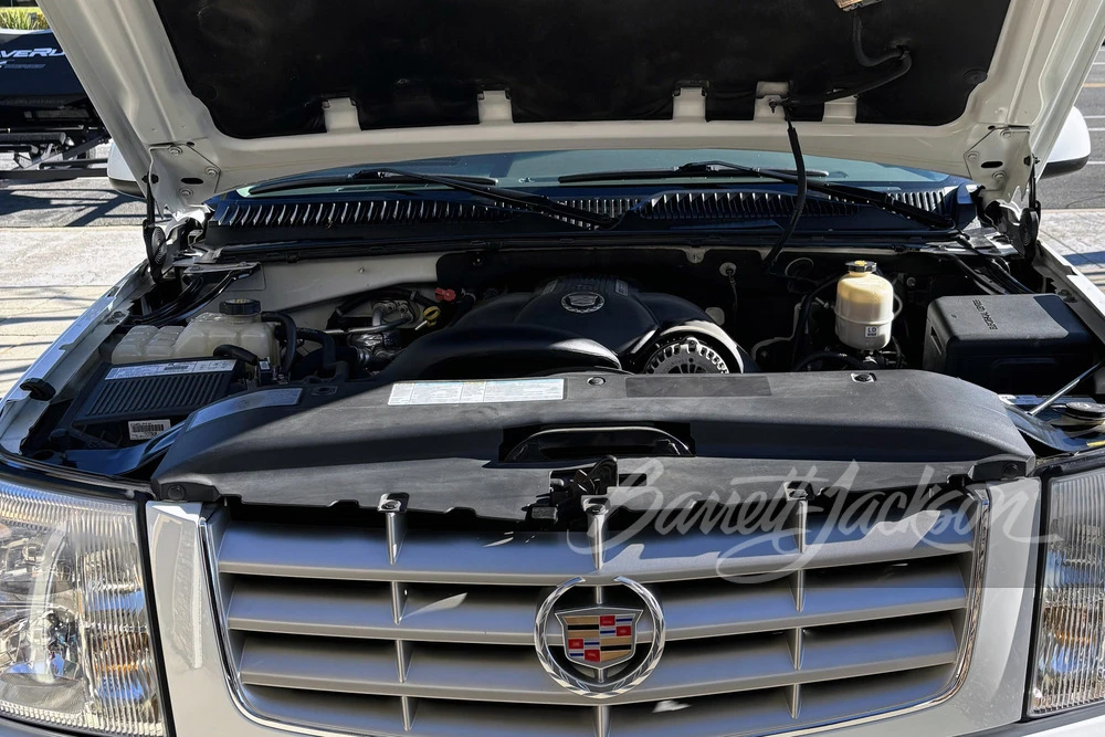 2002 Cadillac Escalade & EXT 2nd Gen - Image 5 of 23