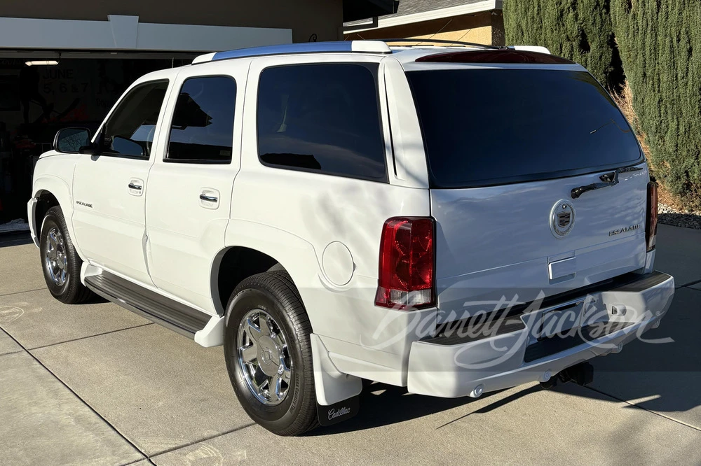 2002 Cadillac Escalade & EXT 2nd Gen - Image 22 of 23