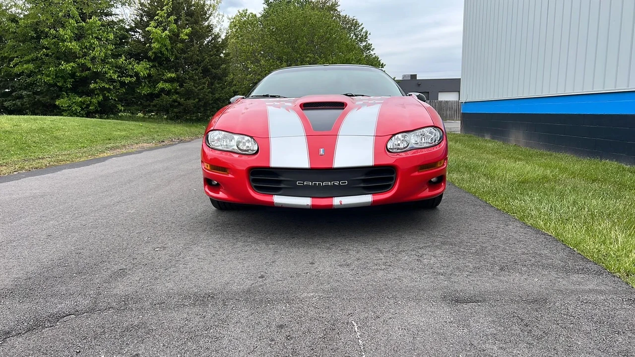 2002 Chevrolet Camaro 4th Gen - Image 2 of 31
