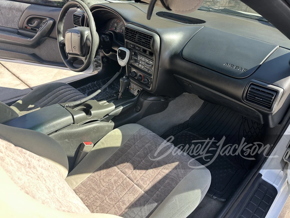 2002 Chevrolet Camaro 4th Gen - Image 6 of 29