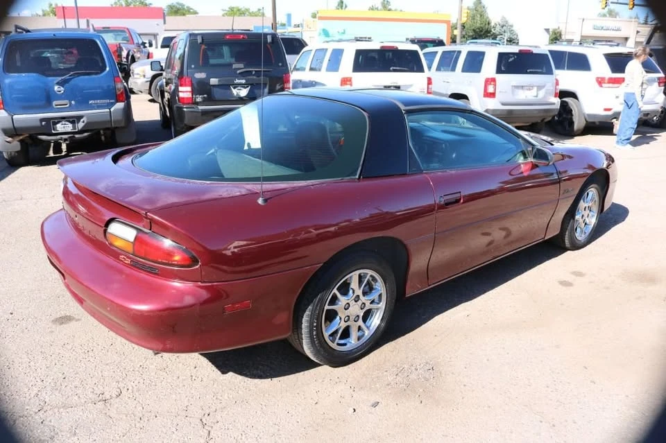 2002 Chevrolet Camaro 4th Gen - Image 6 of 10
