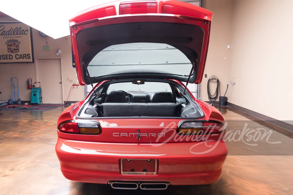 2002 Chevrolet Camaro SS 4th Gen - Image 17 of 31