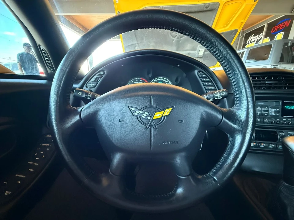 2002 Chevrolet Corvette C5 - Image 9 of 31