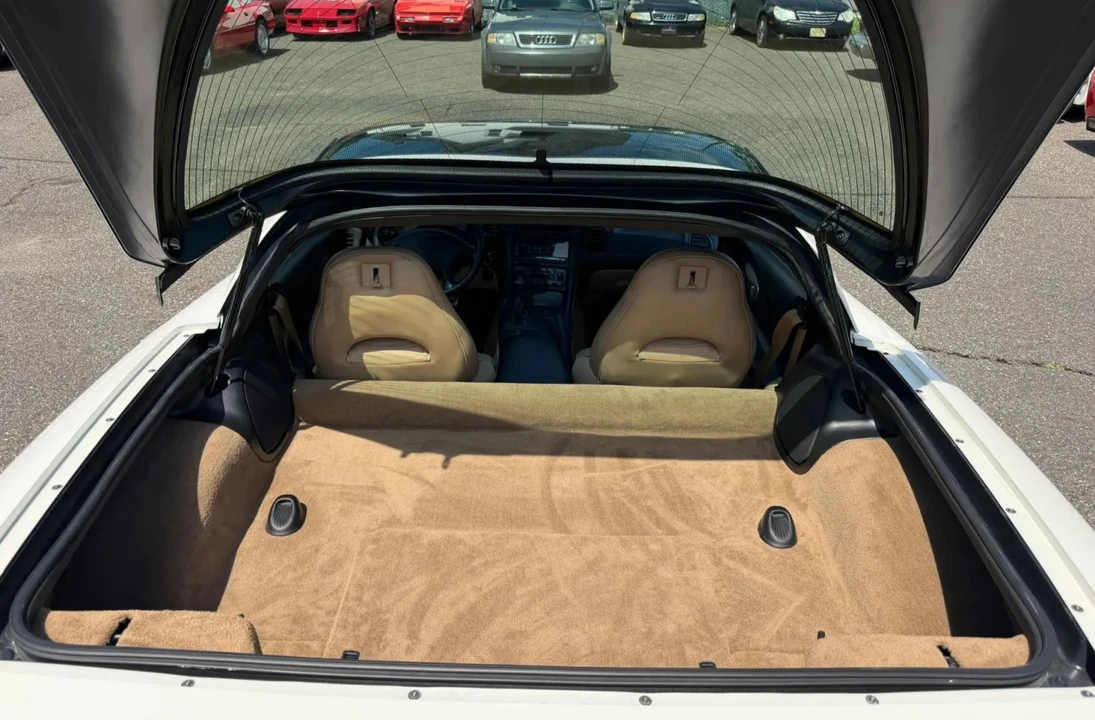2002 Chevrolet Corvette C5 - Image 10 of 31