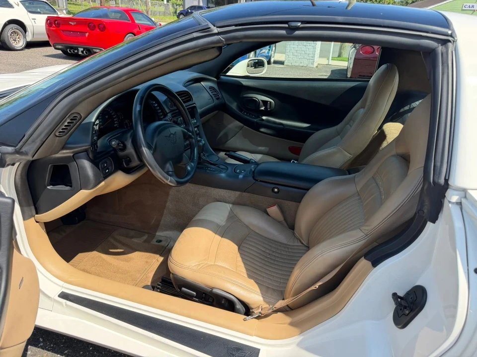 2002 Chevrolet Corvette C5 - Image 15 of 31