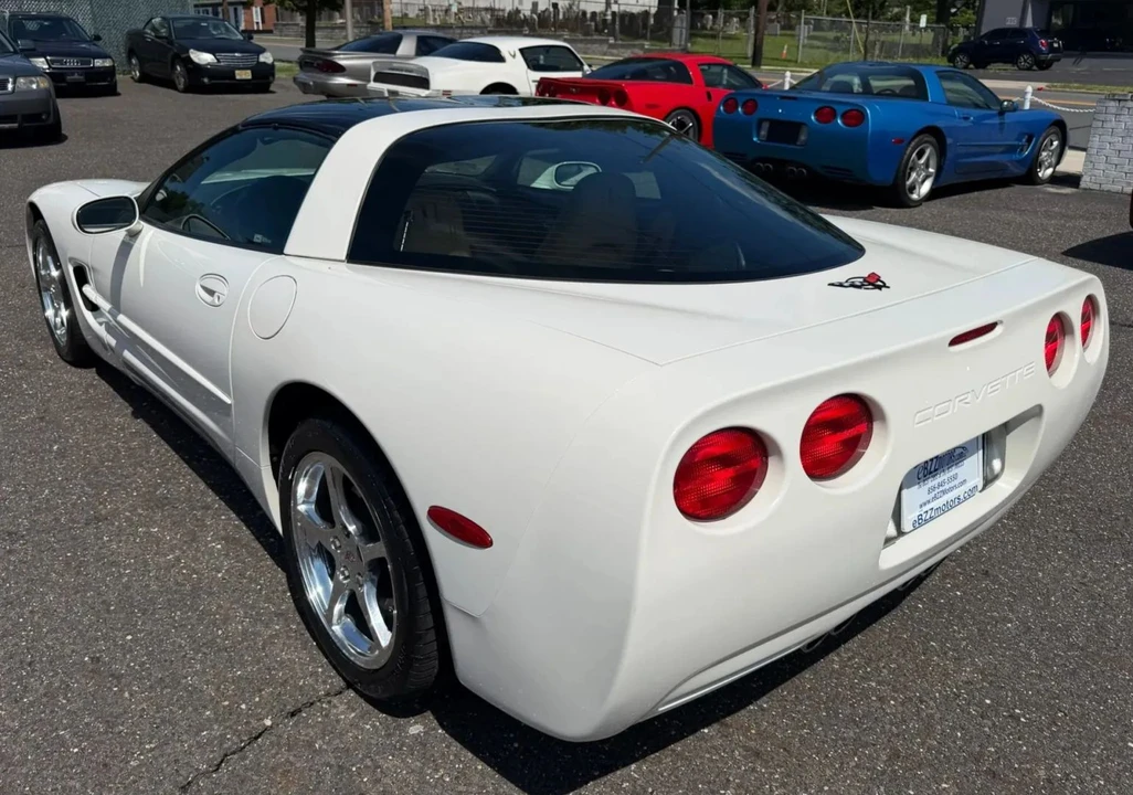 2002 Chevrolet Corvette C5 - Image 8 of 31