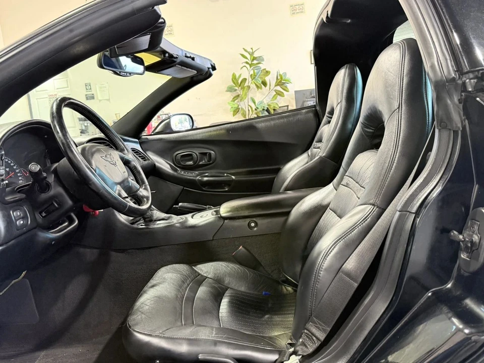 2002 Chevrolet Corvette C5 - Image 14 of 19
