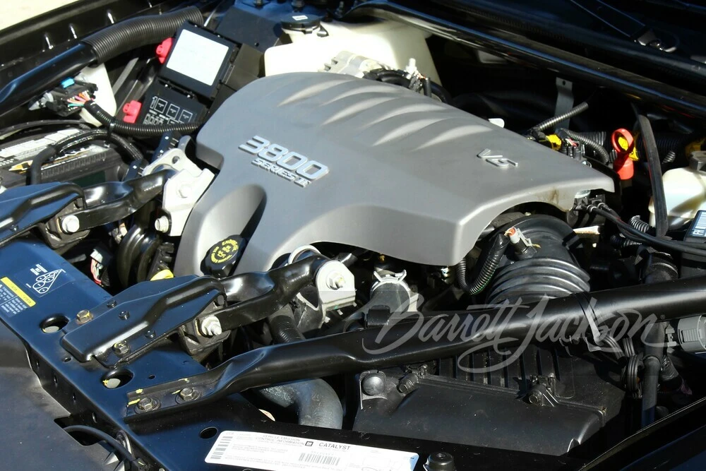 2002 Chevrolet Monte Carlo 6th Gen - Image 18 of 24