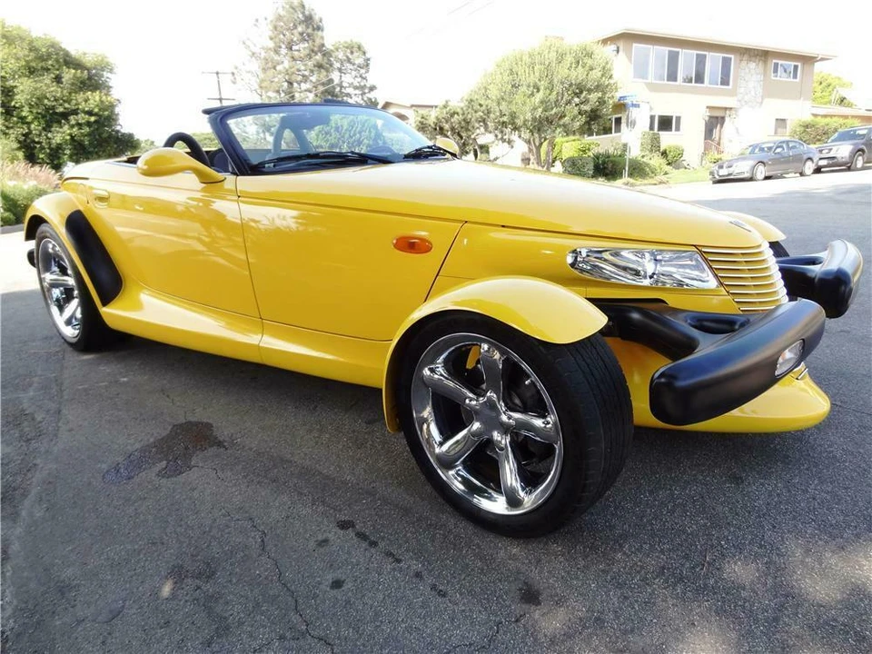 2002 Chrysler Prowler - Image 2 of 5