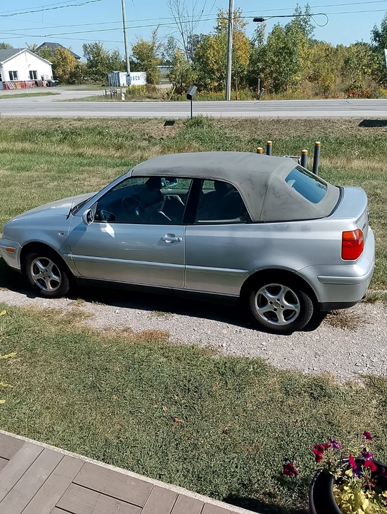 2002 Volkswagen Golf Cabrio Mk3 - Image 2 of 6