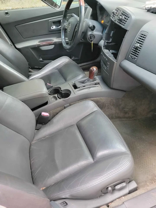 2002 Cadillac CTS - Image 6 of 10
