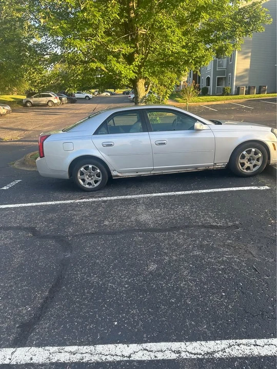 2002 Cadillac CTS - Image 2 of 6