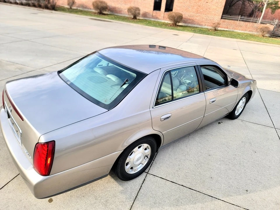 2002 Cadillac DeVille 8th Gen - Image 9 of 31