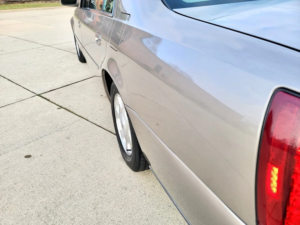 2002 Cadillac DeVille 8th Gen - Image 27 of 31