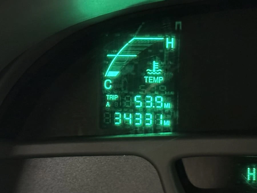 2002 Cadillac DeVille 8th Gen - Image 5 of 9