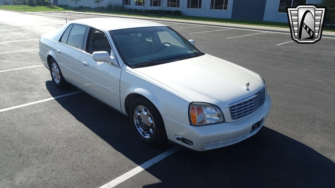 2002 Cadillac DeVille 7th Gen - Image 4 of 21