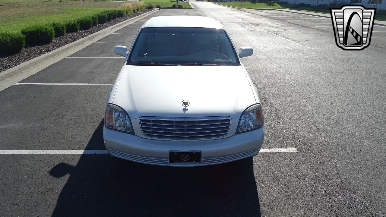 2002 Cadillac DeVille 7th Gen - Image 7 of 21