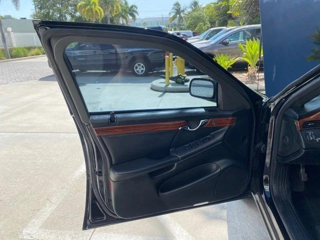 2002 Cadillac DeVille 8th Gen - Image 10 of 22