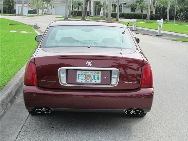 2002 Cadillac DeVille 8th Gen - Image 10 of 12