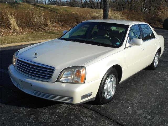 2002 Cadillac DeVille 8th Gen - Image 9 of 12