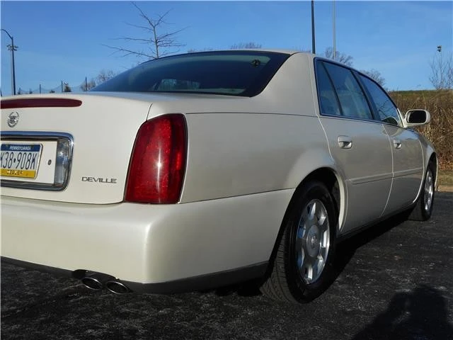 2002 Cadillac DeVille 8th Gen - Image 4 of 12