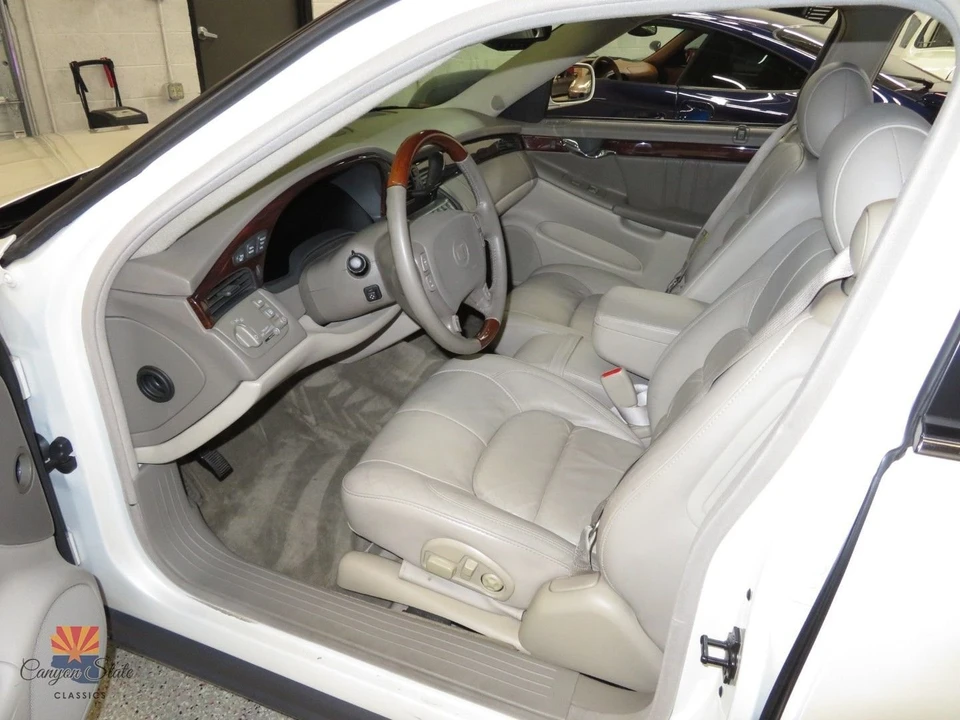 2002 Cadillac DeVille 8th Gen - Image 3 of 31