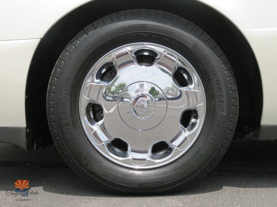 2002 Cadillac DeVille 8th Gen - Image 18 of 31