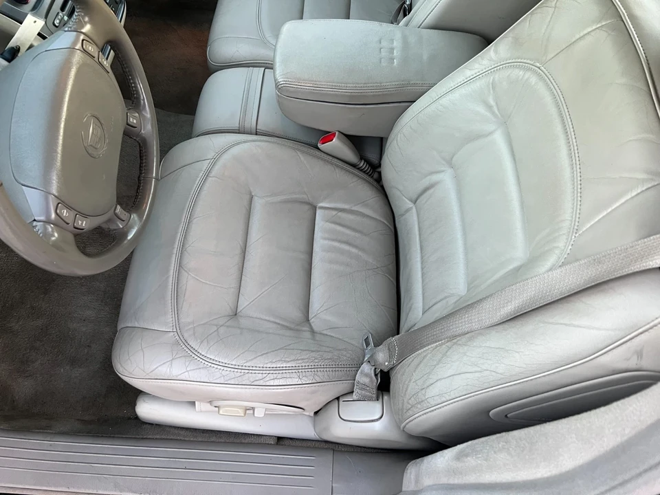 2002 Cadillac DeVille 8th Gen - Image 11 of 21