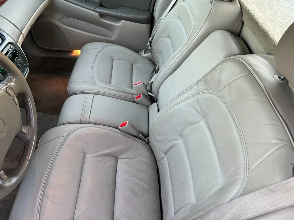 2002 Cadillac DeVille 8th Gen - Image 12 of 21