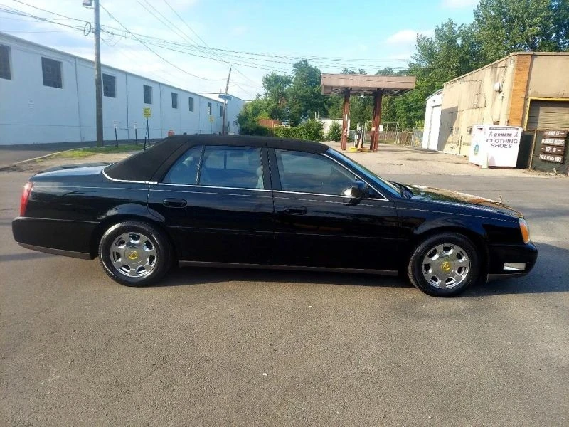 2002 Cadillac DeVille 8th Gen - Image 2 of 12