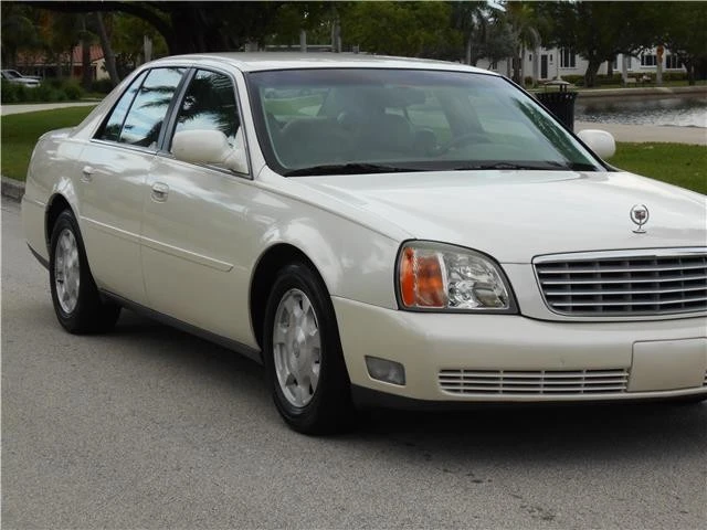 2002 Cadillac DeVille 8th Gen - Image 3 of 12