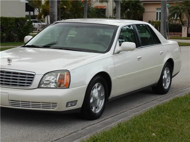 2002 Cadillac DeVille 8th Gen - Image 5 of 12