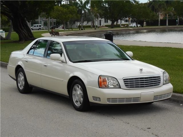 2002 Cadillac DeVille 8th Gen - Image 2 of 12
