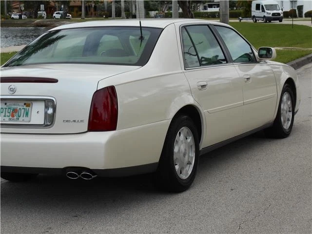 2002 Cadillac DeVille 8th Gen - Image 11 of 12