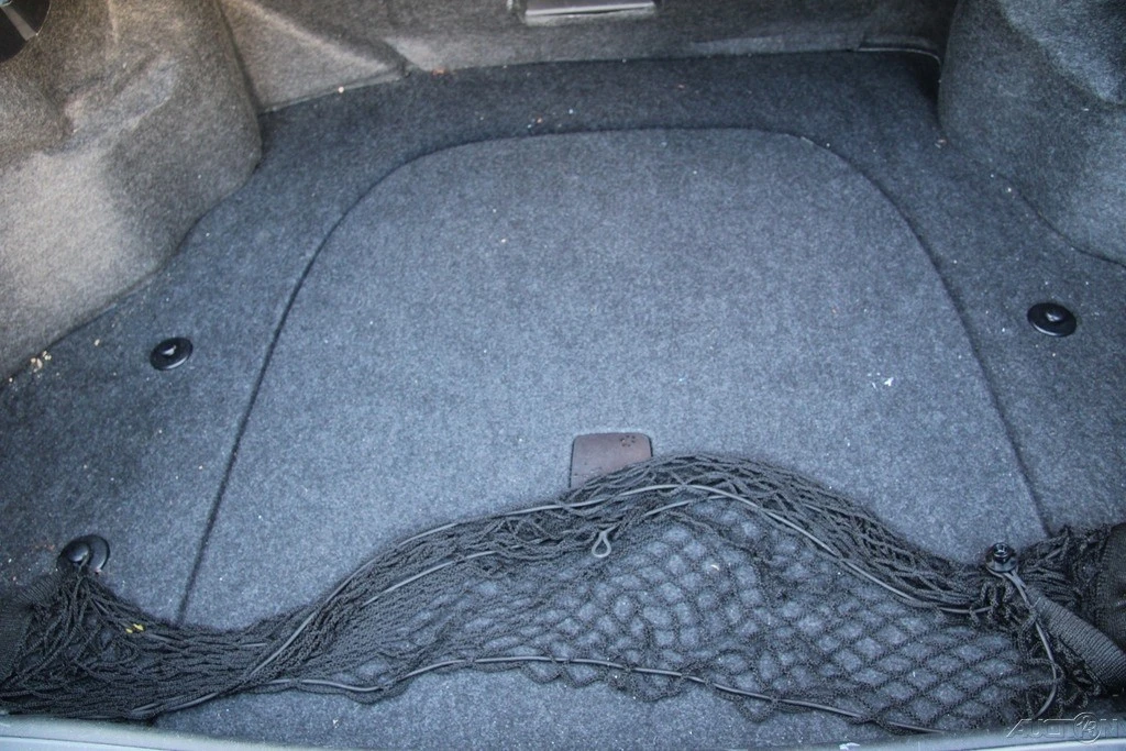 2002 Cadillac DeVille 8th Gen - Image 18 of 21