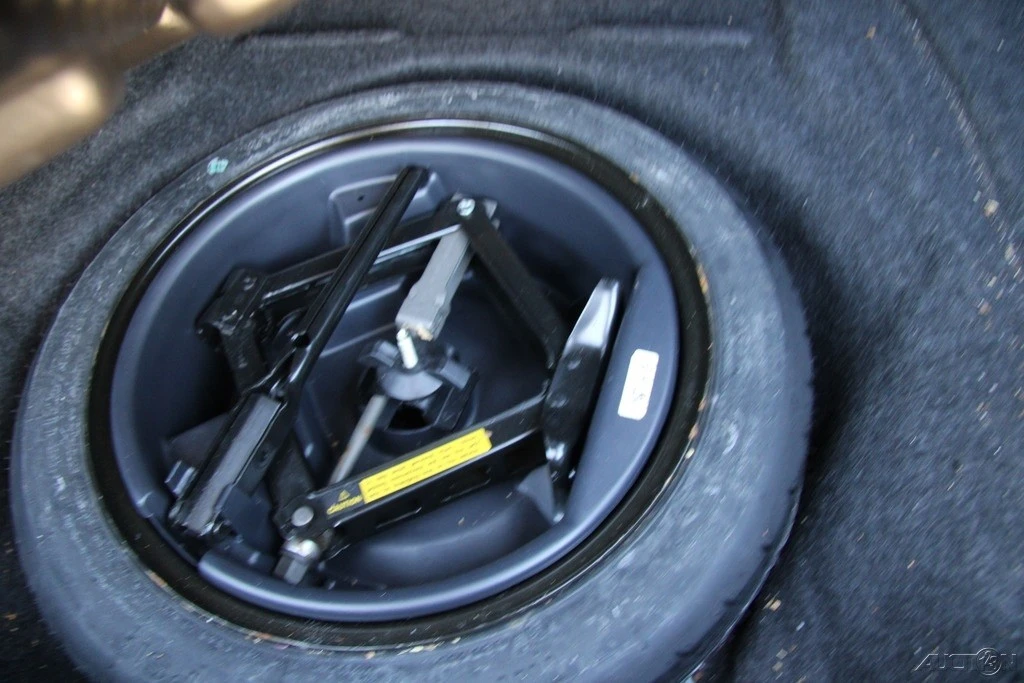 2002 Cadillac DeVille 8th Gen - Image 19 of 21