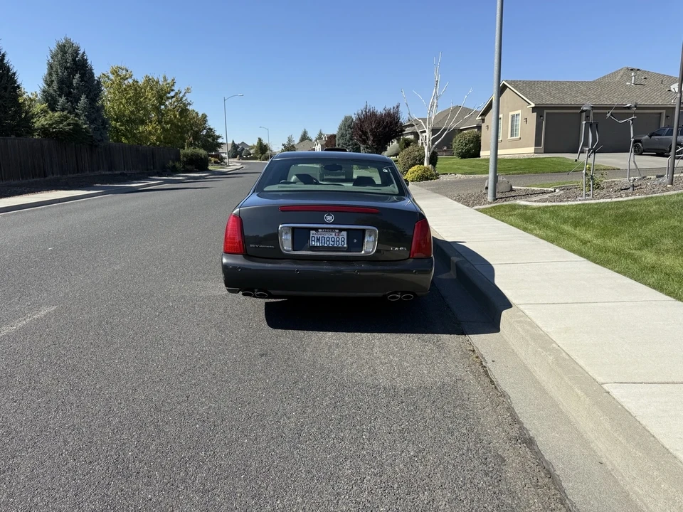 2002 Cadillac DeVille 8th Gen - Image 4 of 12