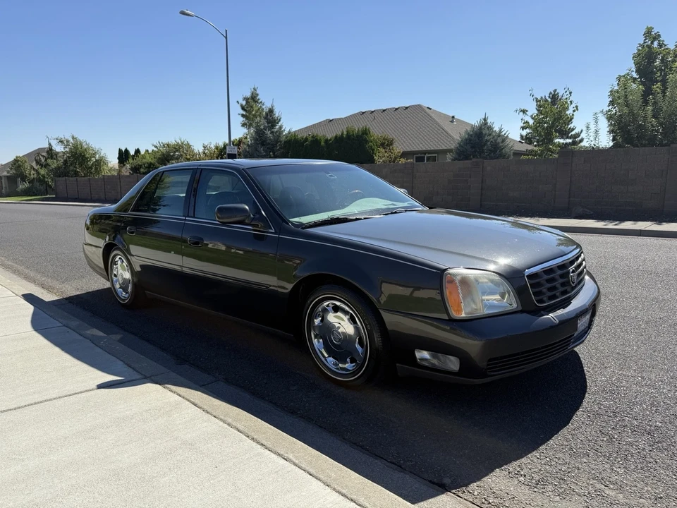 2002 Cadillac DeVille 8th Gen - Image 6 of 12